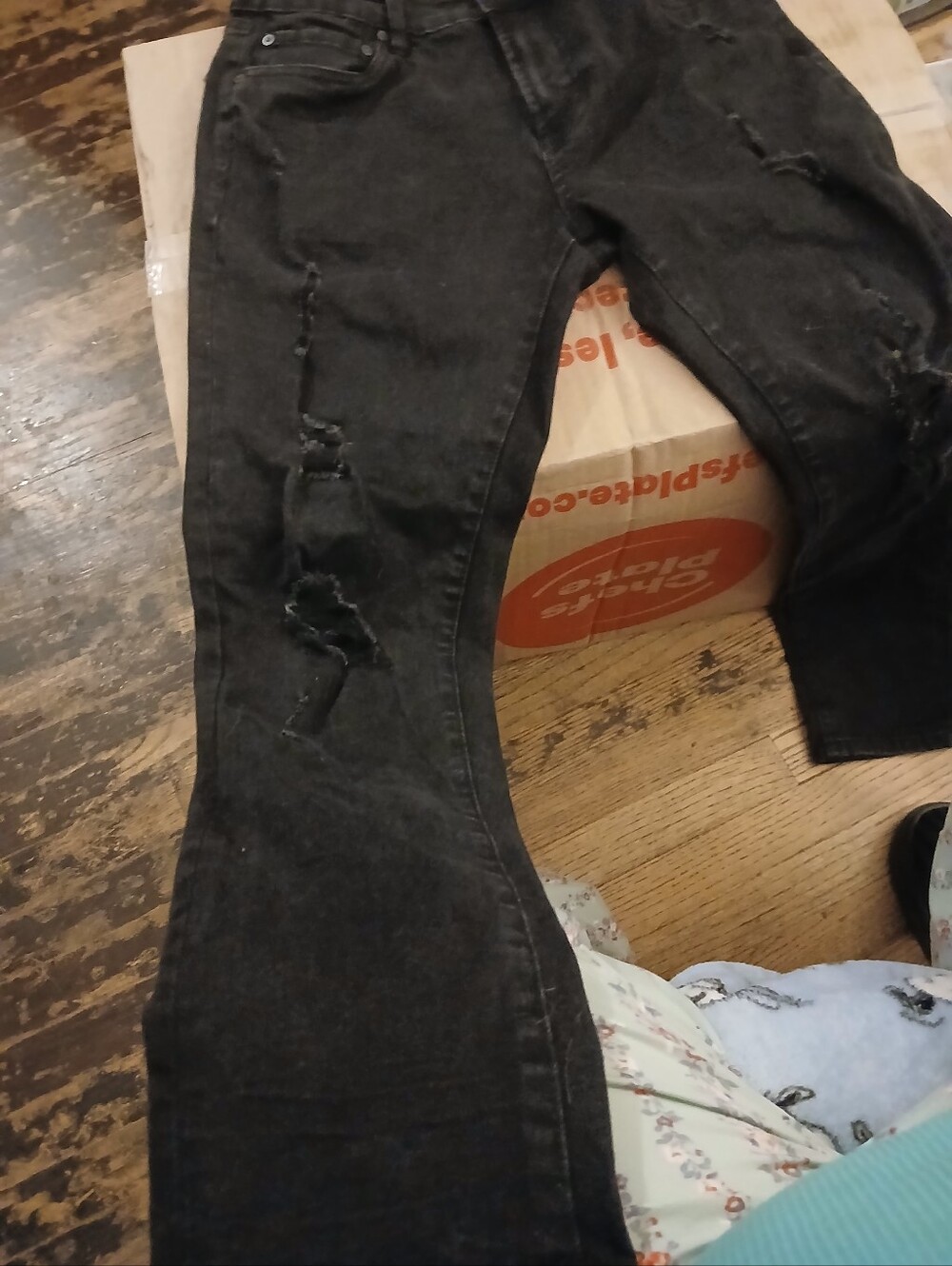 Men's Black Distressed Jeans